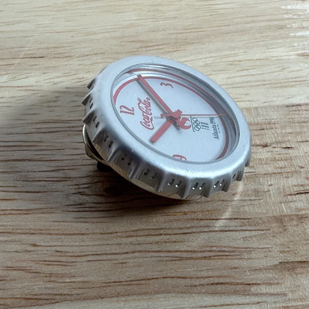1996 Atlanta Olympics Coca-Cola Bottle Cap Clock Sponsor Pins - Needs Battery!